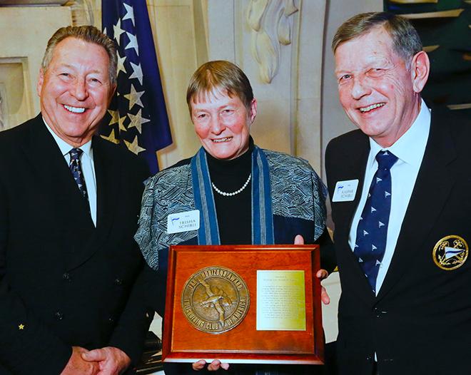 CCA Commodore James Binch with Far Horizon Awardees Trisha and Kaspar Schibli © CCA / Dan Nerney
